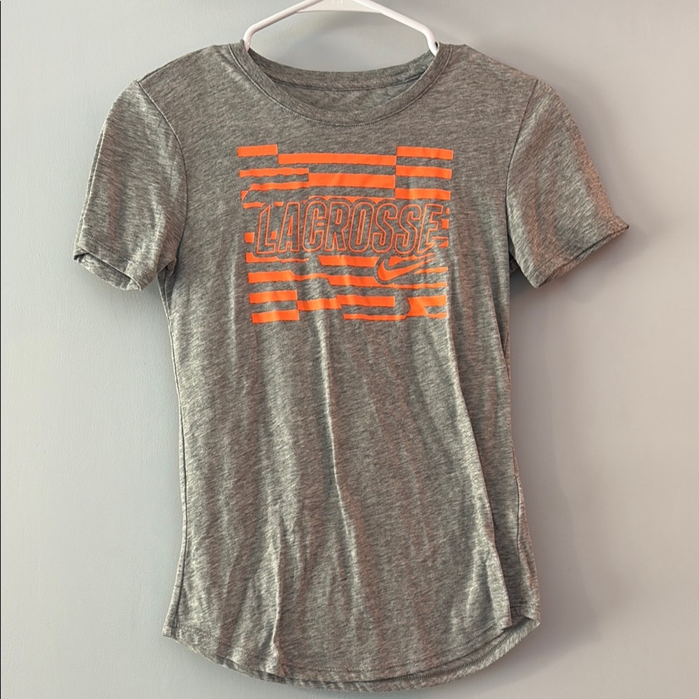 Girl gray Nike dri-fit t-shirt